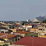Tra Cielo E Mare *
